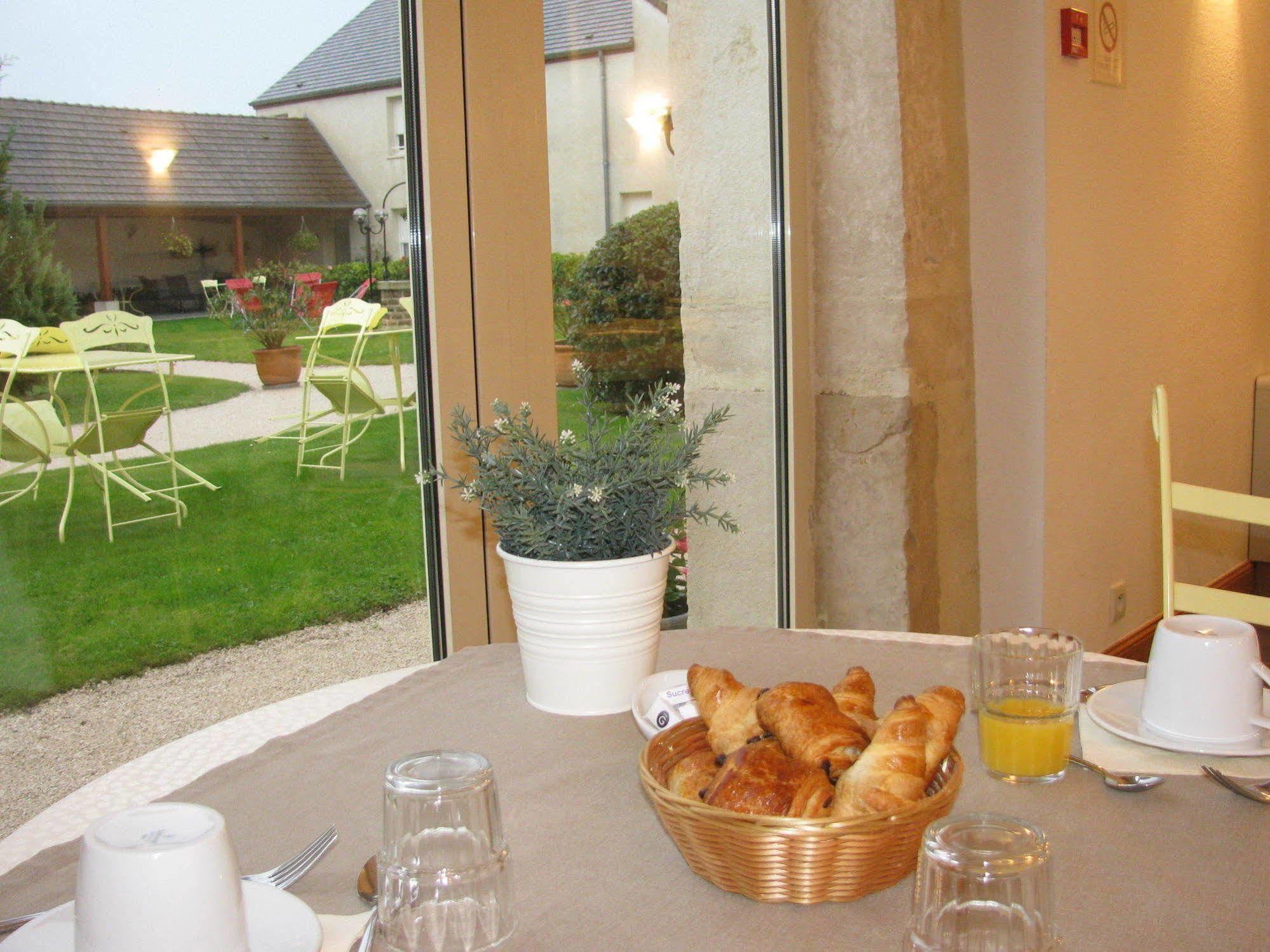 Hotel L'Oree Des Vignes Gilly-lès-Cîteaux Exteriér fotografie